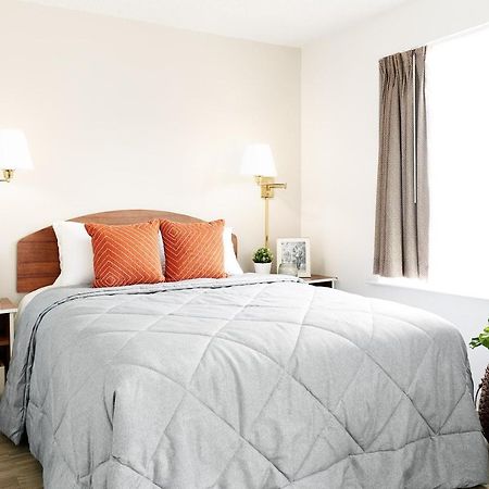 Intown Suites Extended Stay Richmond Va - Честер Экстерьер фото
