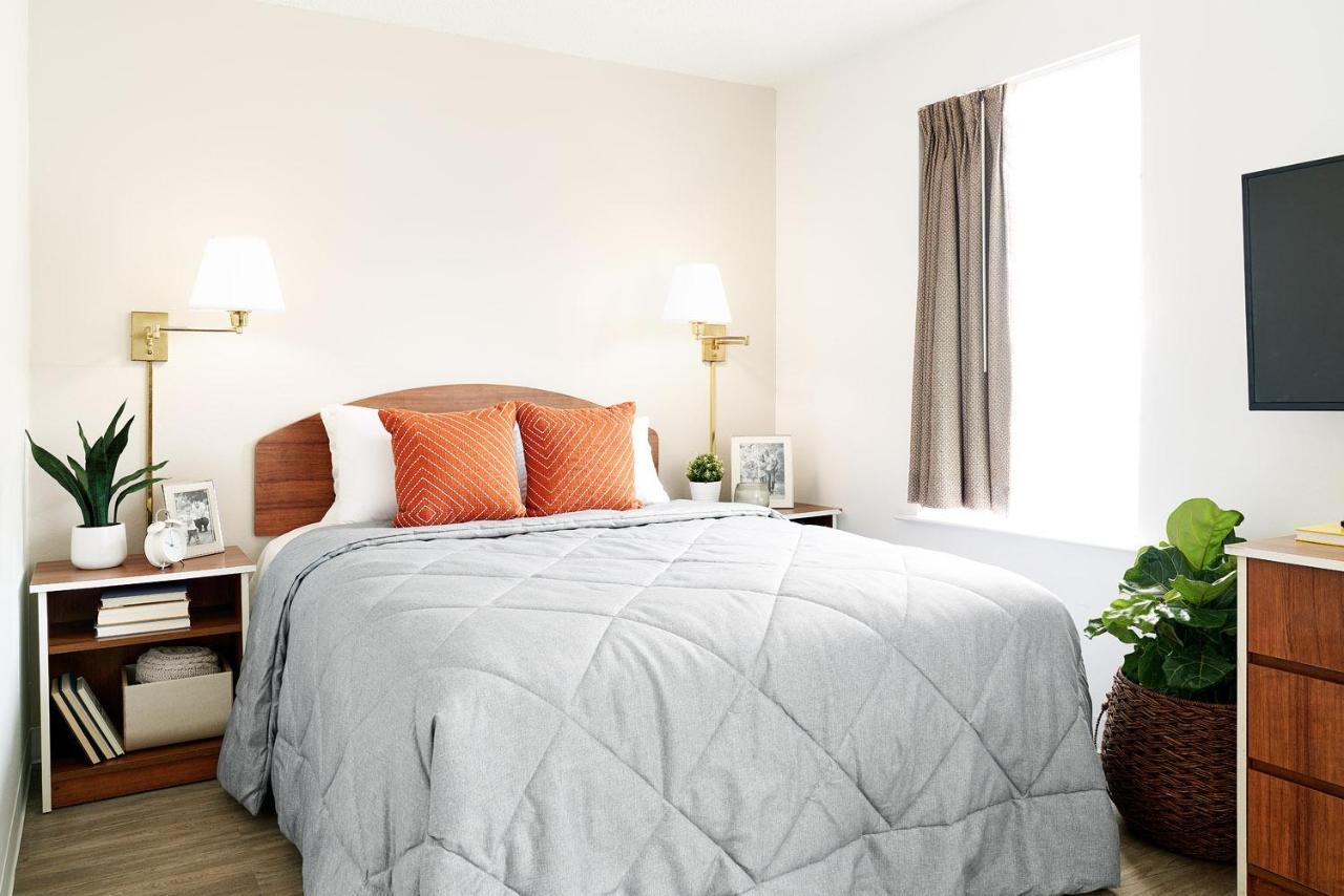 Intown Suites Extended Stay Richmond Va - Честер Экстерьер фото